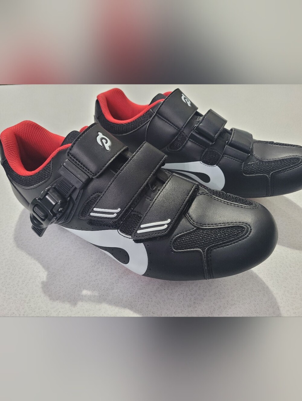 Peloton Cycling Shoes Size 43 Mens 9.5 -10 Women's 12